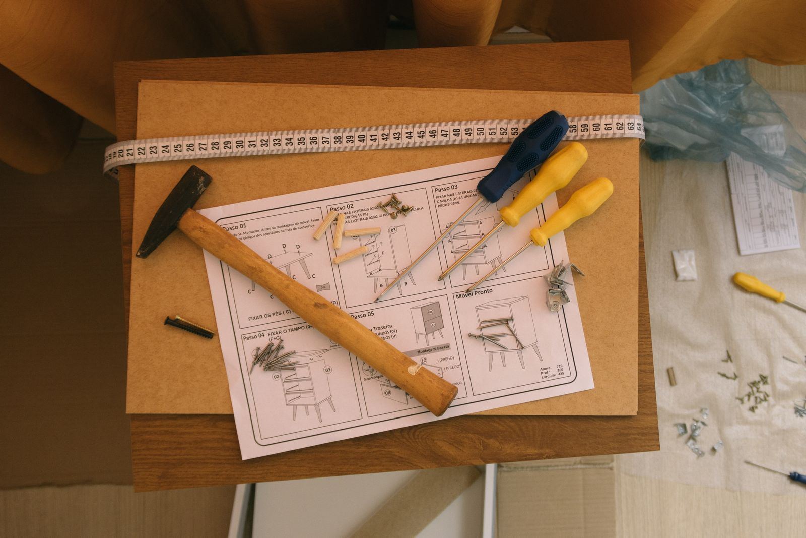 Assembly tools and instructions